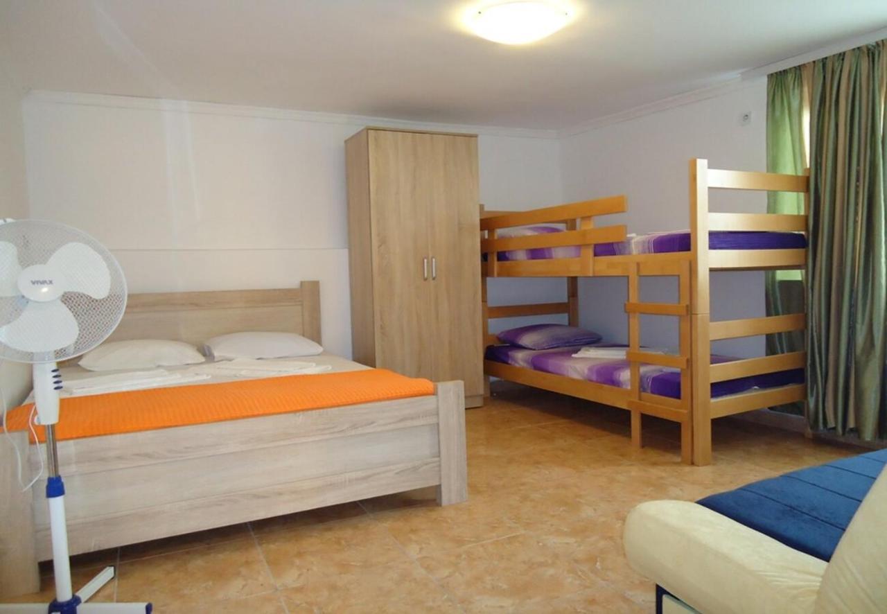 Apartments Idolga Бар Екстериор снимка