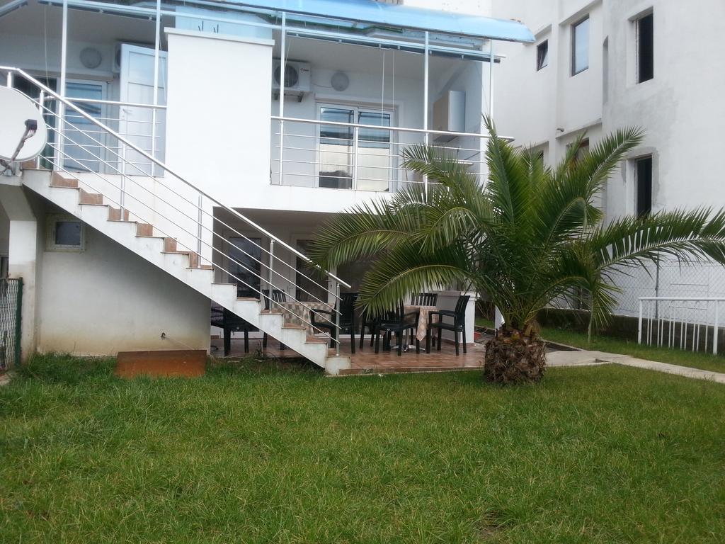Apartments Idolga Бар Екстериор снимка