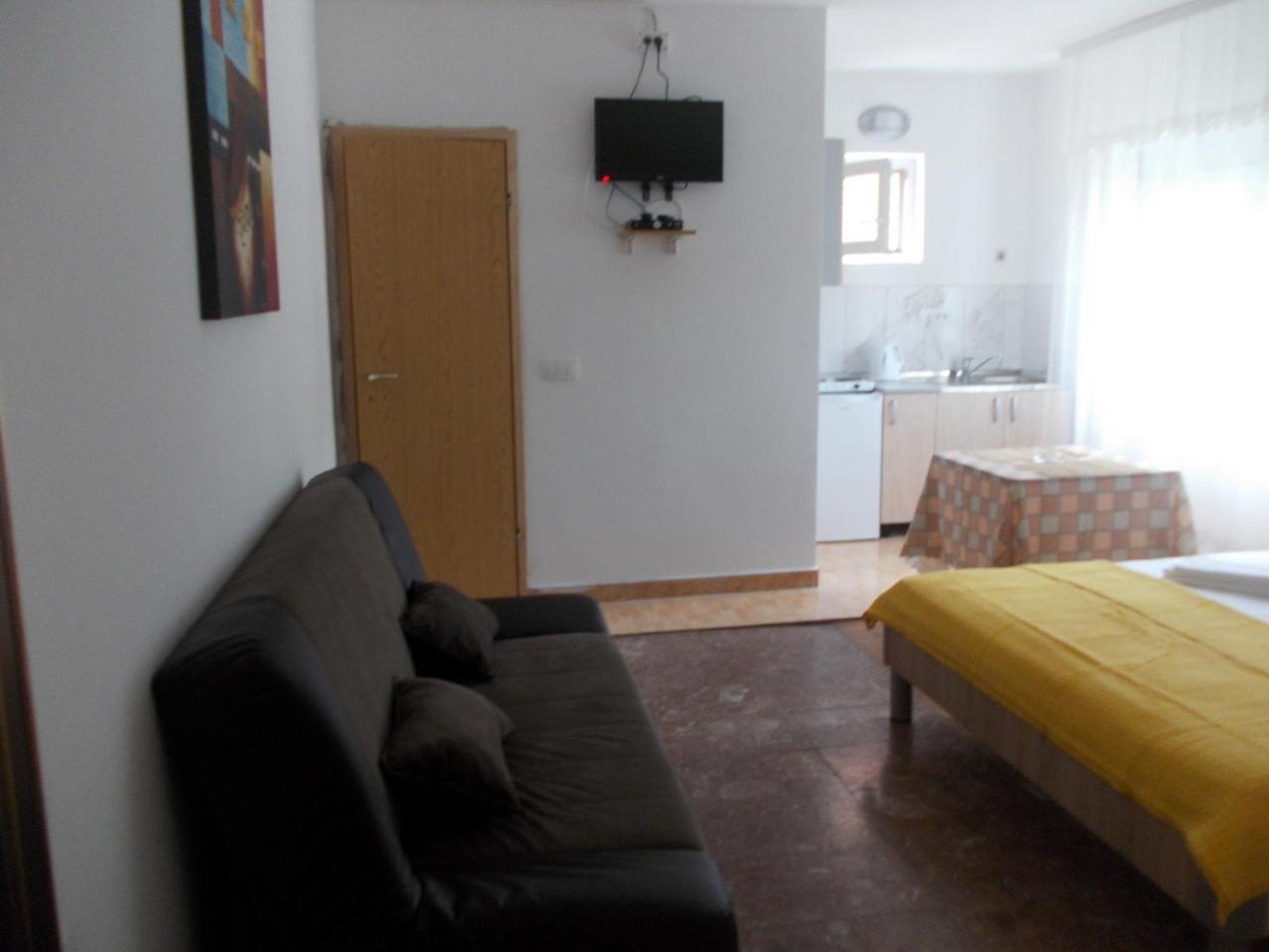 Apartments Idolga Бар Екстериор снимка